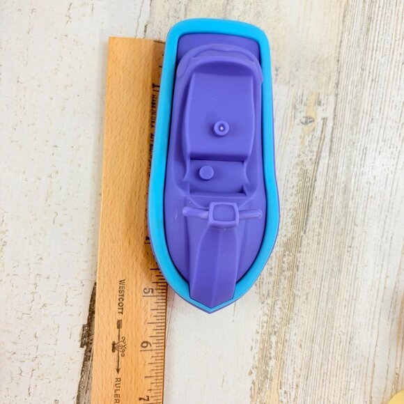 Bluey SET of 2 Jet Ski Watercraft Beach Pool Water Sea Doo Boats Blue Figure NEW - Picture 7 of 13